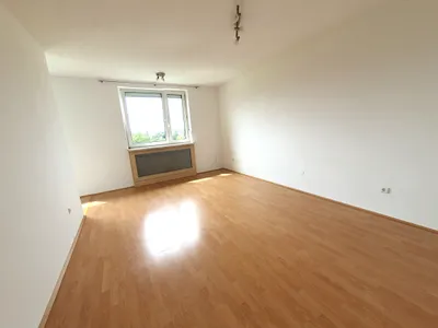 2-Zimmer-Wohnung mieten in Linz Land – 47 m², € 656 – Bild 2 von 11