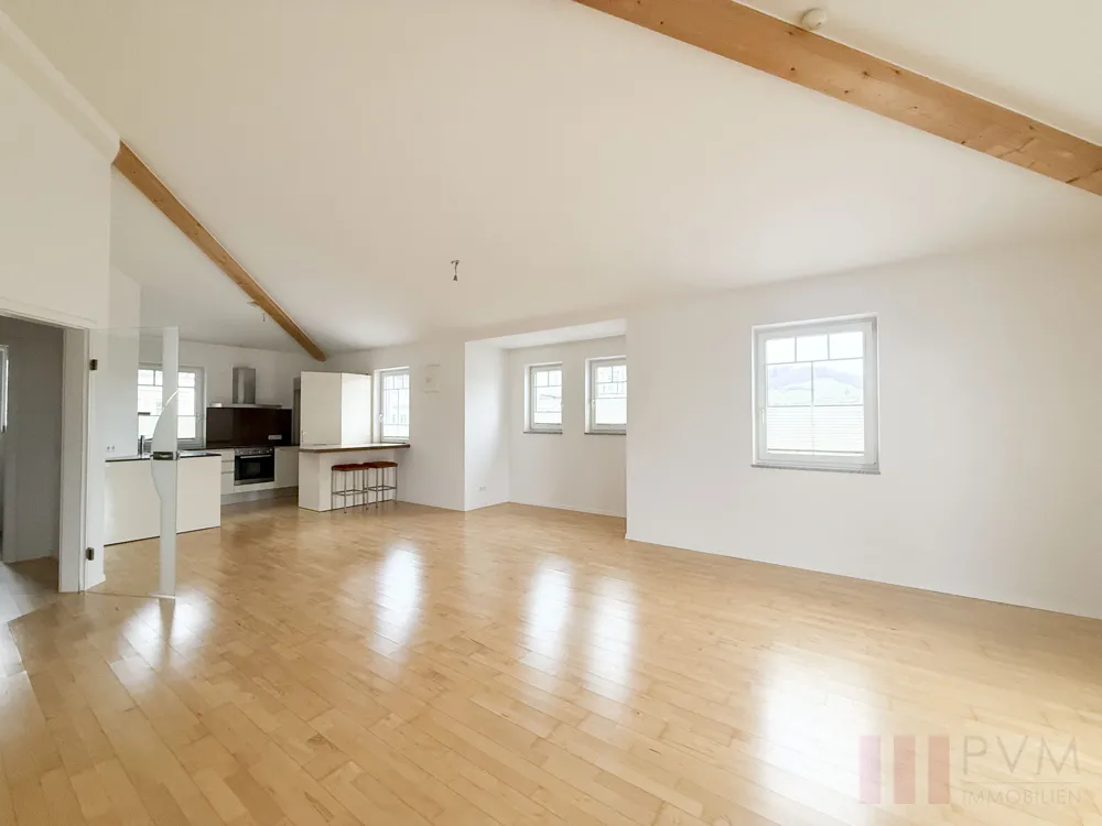 ELSBETHEN: 134 M² WOHNTRAUM 4 ZIMMER // DACHTERRASSE 2 STELLPLÄTZE - Ansicht 3