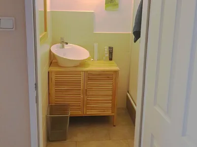 5-Zimmer-Gewerbeimmobilie mieten in Wien – 135 m², € 1.219 – Bild 10 von 12