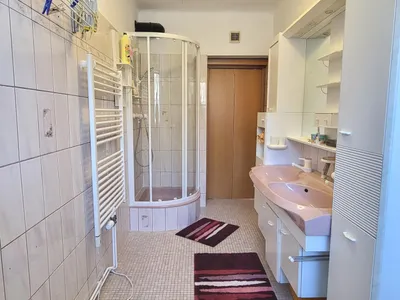 8-Zimmer-Gewerbeimmobilie kaufen in Sankt Pölten Land – 158 m², € 450.000 – Bild 12 von 23