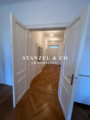 MODERNES ALTBAUAPARTMENT MIT LOGGIA ( BJ 1911 ) – Bild 3