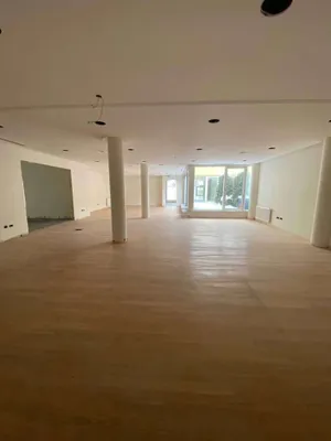 10-Zimmer-Gewerbeimmobilie mieten in Linz – 480 m², € 8.400 – Bild 9 von 13