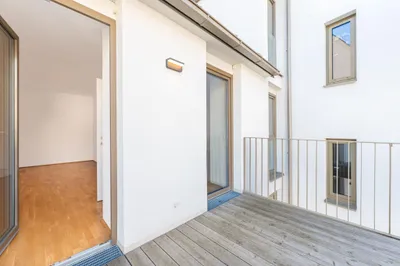 Wenige Schritte zur Mariahilfer Straße! Erstbezug! 2-Zimmer-Wohnung mit Balkon zu vermieten! – Bild 3