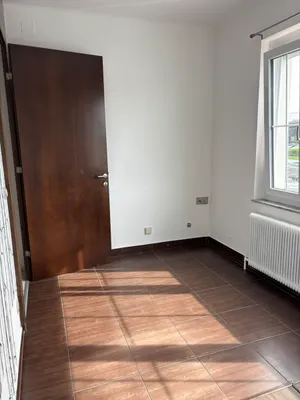 1-Zimmer-Gewerbeimmobilie mieten in Eisenstadt – 35 m², € 480 – Bild 4 von 5
