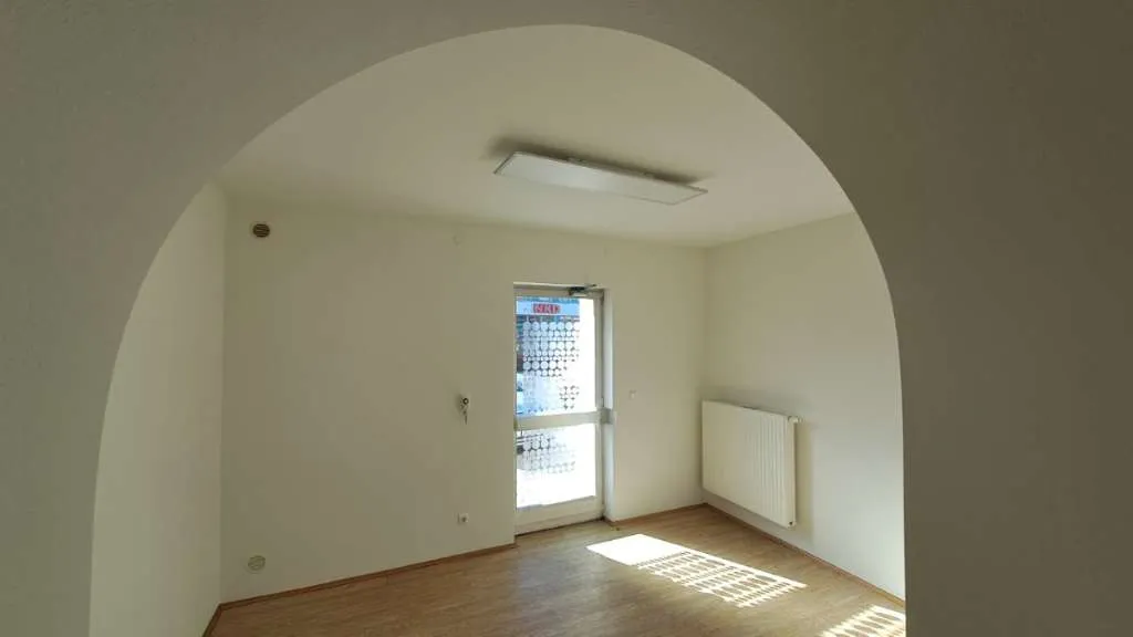 Geschäftslokal / Büro, 3,5 Räume, Zentrum von Kalsdorf, GELEGENHEIT!, Kalsdorf bei Graz