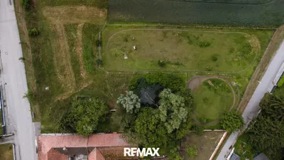Grundstück kaufen in Tulln – 3 931 m², € 498.000