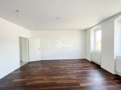 2-Zimmer-Wohnung kaufen in Linz – 64 m², € 239.000 – Bild 2 von 9