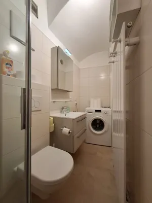 3-Zimmer-Gewerbeimmobilie mieten in Steyr – 61 m², € 564 – Bild 8 von 14
