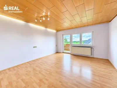 8-Zimmer-Haus kaufen in Hollabrunn – 168 m², € 365.000 – Bild 2 von 31