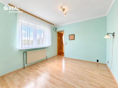 8-Zimmer-Haus kaufen in Hollabrunn – 168 m², € 365.000 – Bild 15 von 31