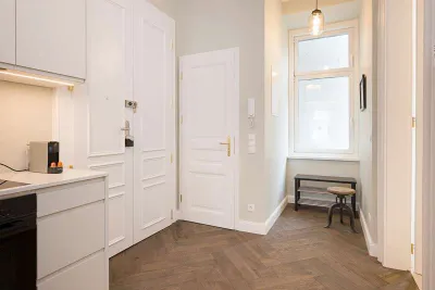 3-Zimmer-Wohnung mieten in Wien – 90 m², € 3.990 – Bild 11 von 37