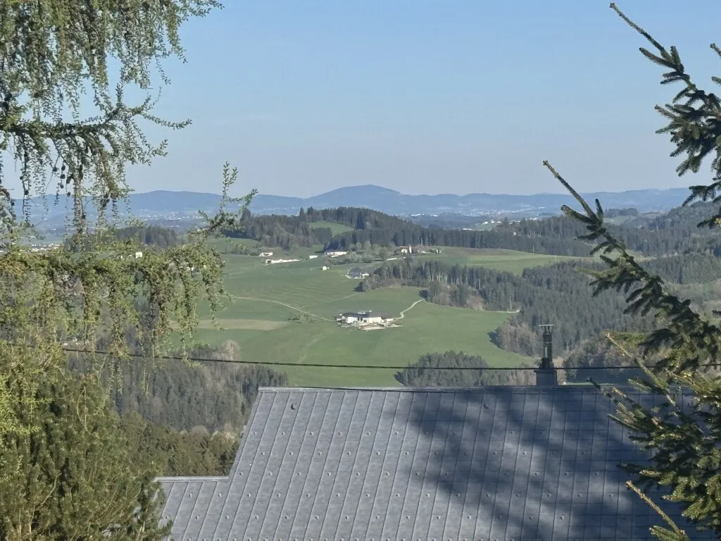 Verkauf einer schönen Bauparzelle in Eidenberg mit Fernblick - Widok 3