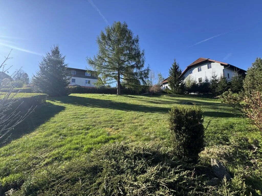 Verkauf einer schönen Bauparzelle in Eidenberg mit Fernblick - Widok 2