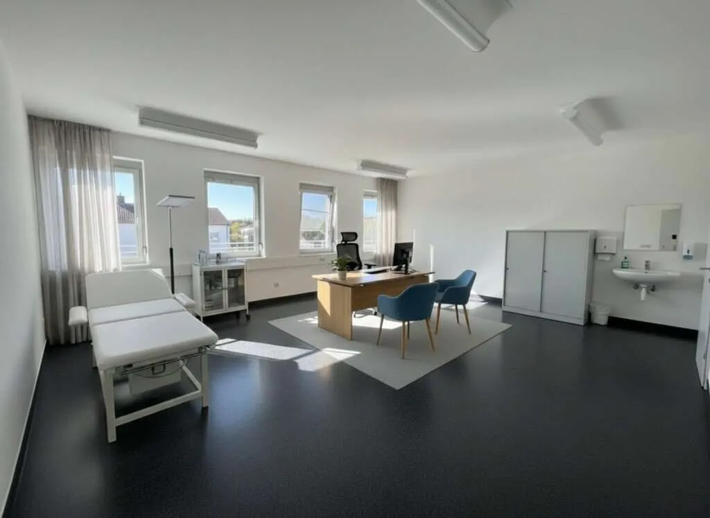 Moderne Ordinationsfläche im Gesundheitszentrum Feldbach - 242,40 m² mit Top-Infrastruktur - Ansicht 2