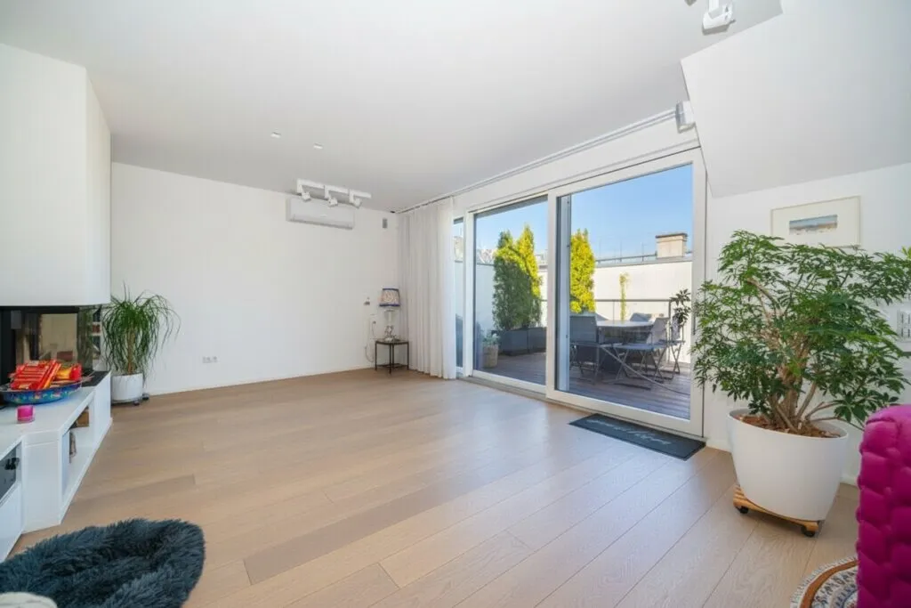 Exklusives Dachterrassen-Penthouse mit Blick auf die Karlskirche - View 3