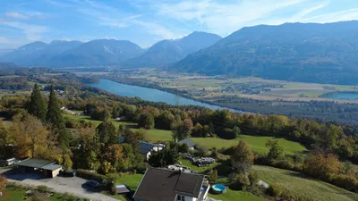 Grundstück kaufen in Klagenfurt Land – 1 560 m², € 239.000 – Bild 1 von 3