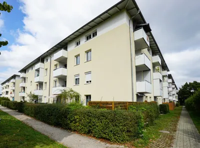 3-Zimmer-Wohnung mieten in Vöcklabruck – 76,64 m², € 774