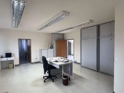 13-Zimmer-Gewerbeimmobilie mieten in Graz – 390 m², € 2.900 – Bild 33 von 49