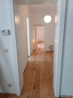 2-Zimmer-Wohnung mieten in Krems an der Donau – 67 m², € 690 – Bild 2 von 4