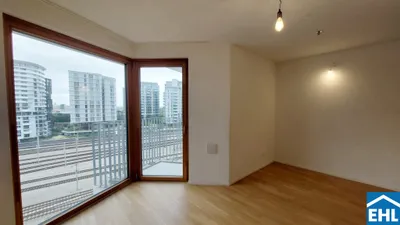 Sonnwendviertel: 1-Zimmer-Wohnung mit Balkon im 17. OG - Fitnessraum, Co-Working & Rooftop-Terrasse inklusive! – Bild 2