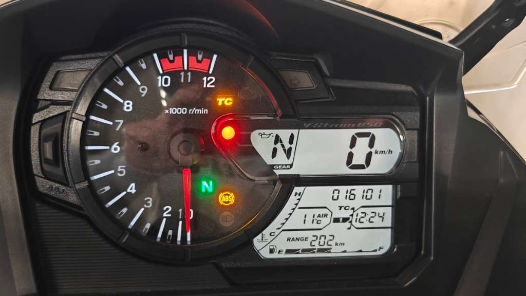 Suzuki V-Strom DL 650 Tourer