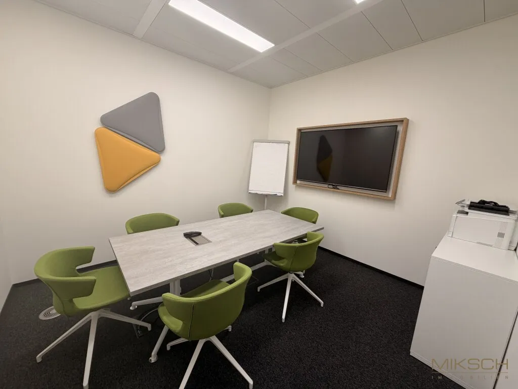 Modernes Büro I ca. 20m² Gesamtnutzfläche I Aufzug I Teeküche I nähe Autobahn und Wien - Ansicht 2