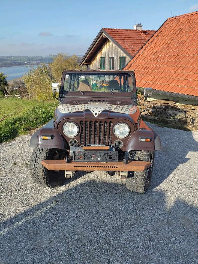 Jeep CJ 7 V8 SUV / Geländewagen