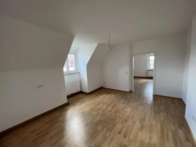 2-Zimmer-Wohnung mieten in Steyr – 37 m², € 360 – Bild 1 von 7
