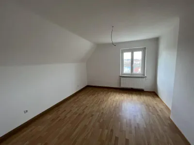 2-Zimmer-Wohnung mieten in Steyr – 37 m², € 360 – Bild 3 von 7