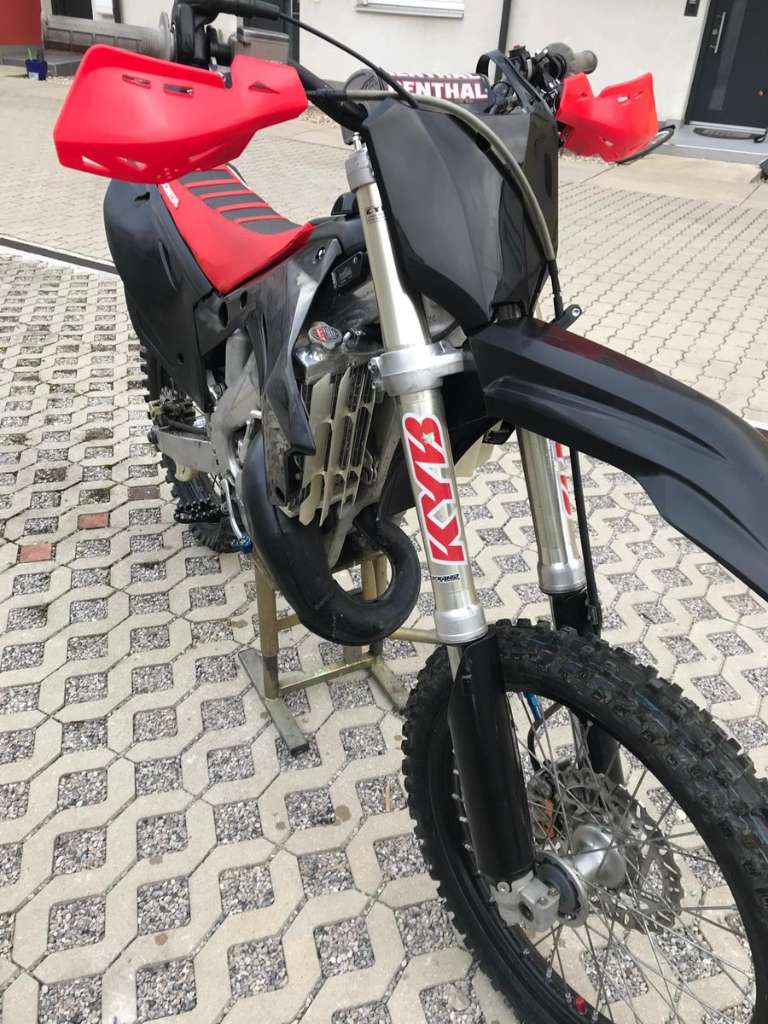 Honda CR 125 Motocross