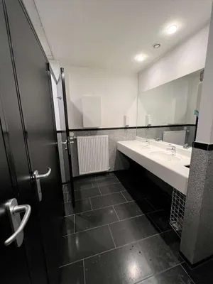 Gewerbeimmobilie mieten in Linz – 1 037 m², € 12.679 – Bild 5 von 10
