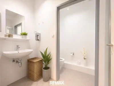 8-Zimmer-Gewerbeimmobilie kaufen in Bruck-Mürzzuschlag – 224 m², € 330.000 – Bild 39 von 44