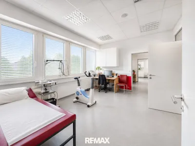 8-Zimmer-Gewerbeimmobilie kaufen in Bruck-Mürzzuschlag – 224 m², € 330.000 – Bild 18 von 44