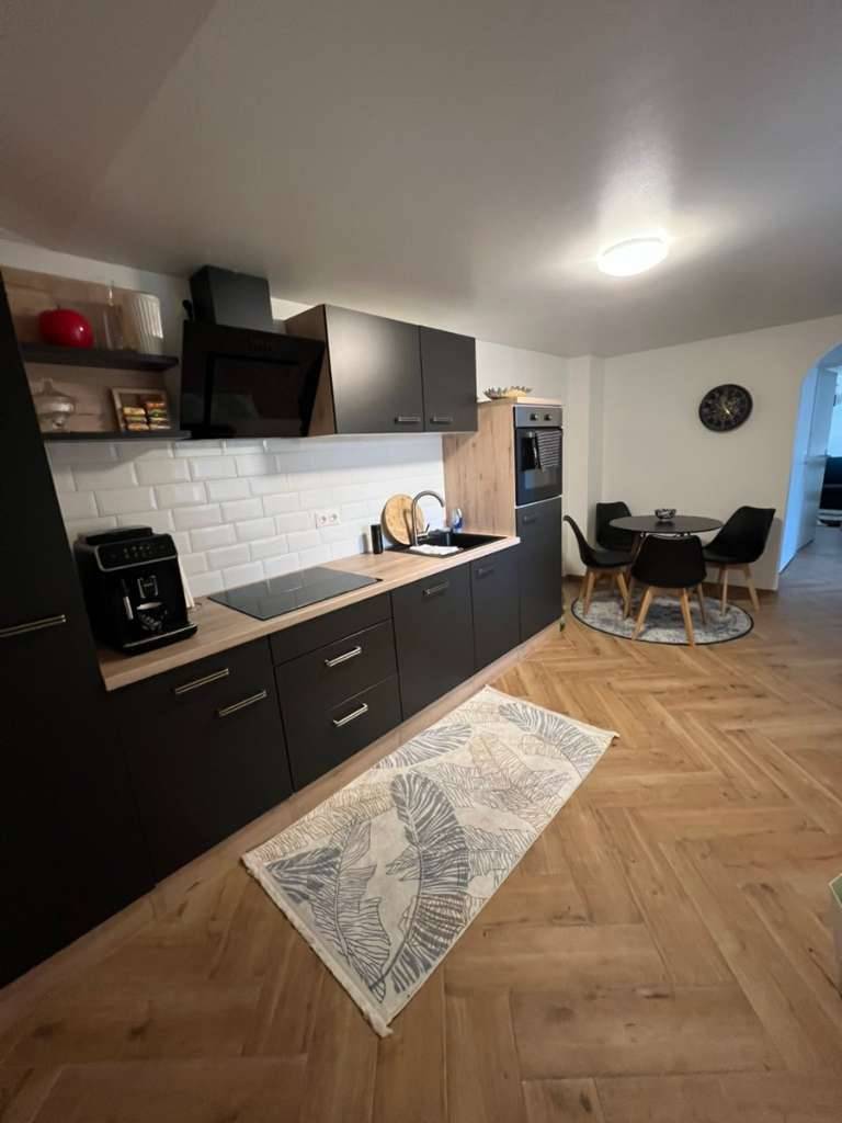 Renovierte Haus mit 164 m² Wohnfläche, Terrasse, Balkon und 4 Schlafzimmern - 7034 Zillingtal, Zillingtal