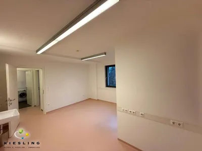 6-Zimmer-Gewerbeimmobilie mieten in Wien – 159 m², € 2.490 – Bild 35 von 39