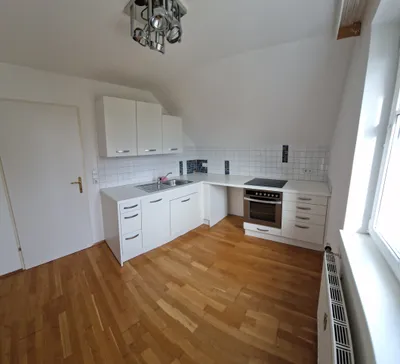 2-Zimmer-Wohnung mieten in Gmunden – 54 m², € 735 – Bild 2 von 7