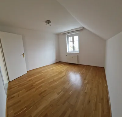 2-Zimmer-Wohnung mieten in Gmunden – 54 m², € 735 – Bild 5 von 7