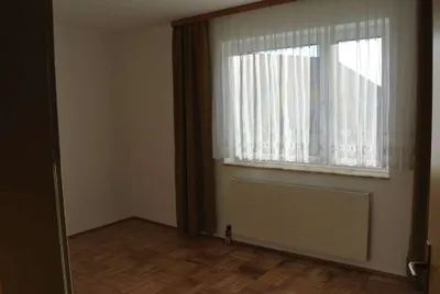 6-Zimmer-Haus mieten in Kirchdorf an der Krems – 150 m², € 1.480 – Bild 10 von 12