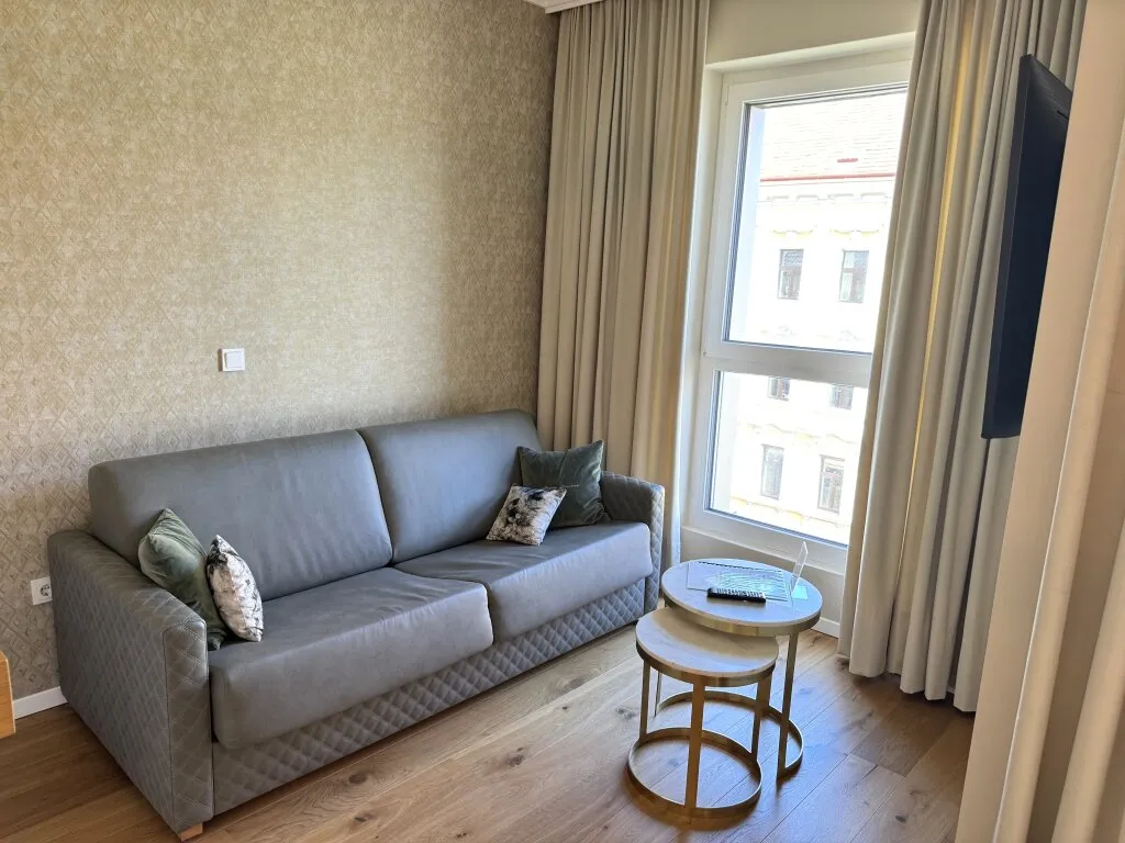 STYLISCH & MODERN - Wohnung mit Balkon od. Terrasse neben U3 - Ansicht 3