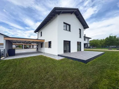 5-Zimmer-Haus kaufen in Klagenfurt – 129 m², € 579.000 – Bild 2 von 16