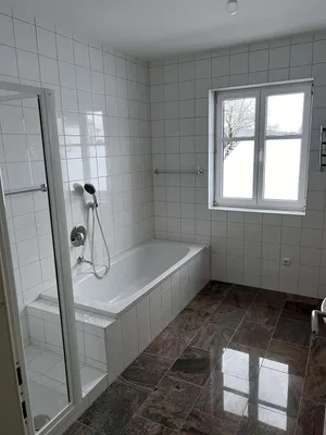 4-Zimmer-Wohnung mieten in Vöcklabruck – 124,01 m², € 1.319 – Bild 8 von 18