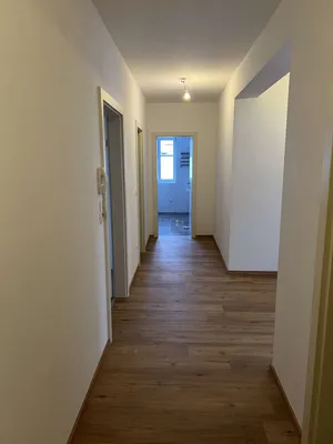 4-Zimmer-Wohnung mieten in Vöcklabruck – 124,01 m², € 1.319 – Bild 15 von 18