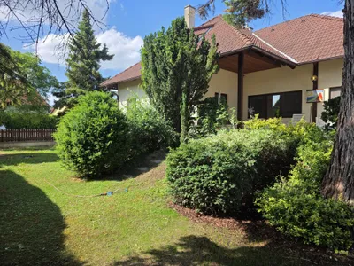7-Zimmer-Haus mieten in Gänserndorf – 236 m², € 2.100 – Bild 2 von 25