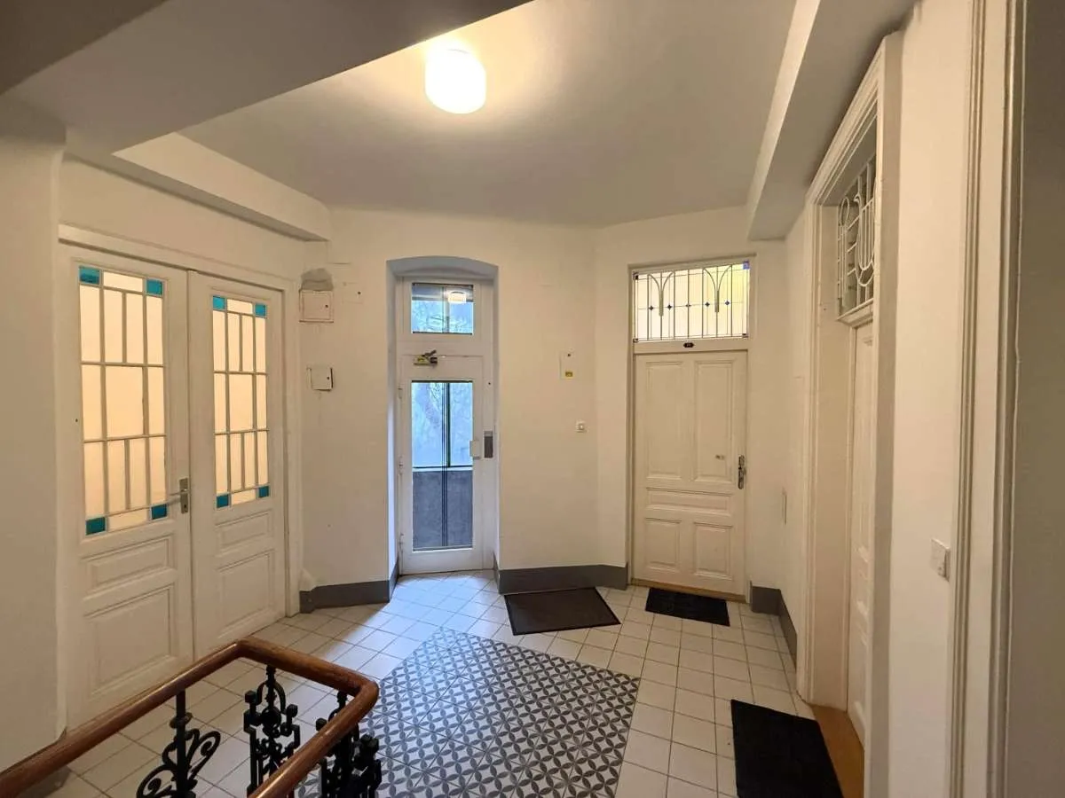 Modernisierte Altbauwhg nähe AKH // Modernized apartment near AKH // – pohled 2