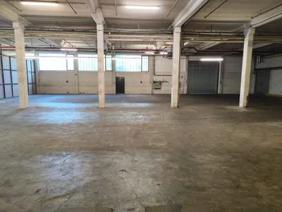 Gewerbeimmobilie mieten in Korneuburg – 1 130 m², € 6 – Bild 3 von 11