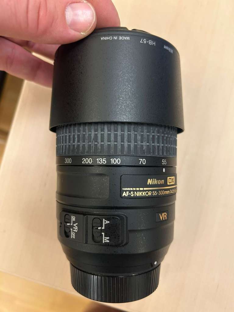 Nikon nikkor 55-300mm VR online lens f 4.5-5.6G ED AF-S