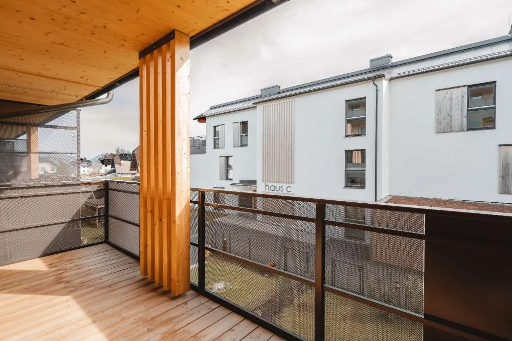 Massivholzbau "Wohnen am Sagergut" Haus A Top 22 - Widok 3