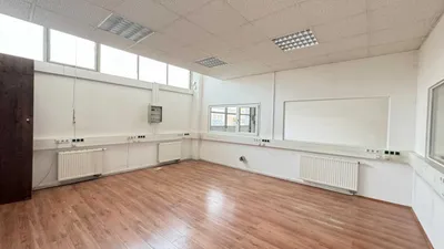 Gewerbeimmobilie mieten in Mödling – 585 m², € 10 – Bild 6 von 18