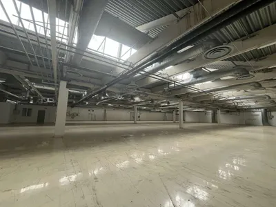 Gewerbeimmobilie mieten in Korneuburg – 2 000 m² – Bild 2 von 2