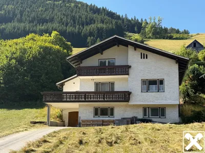 Haus kaufen in Steyr-Land – 1 320 m², € 165.000 – Bild 1 von 12